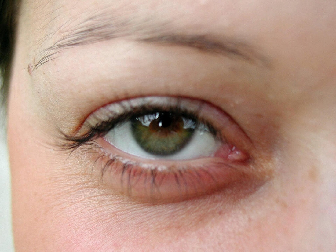 Photographie d’illustration du guide : Quels faux cils choisir pour des paupières tombantes 