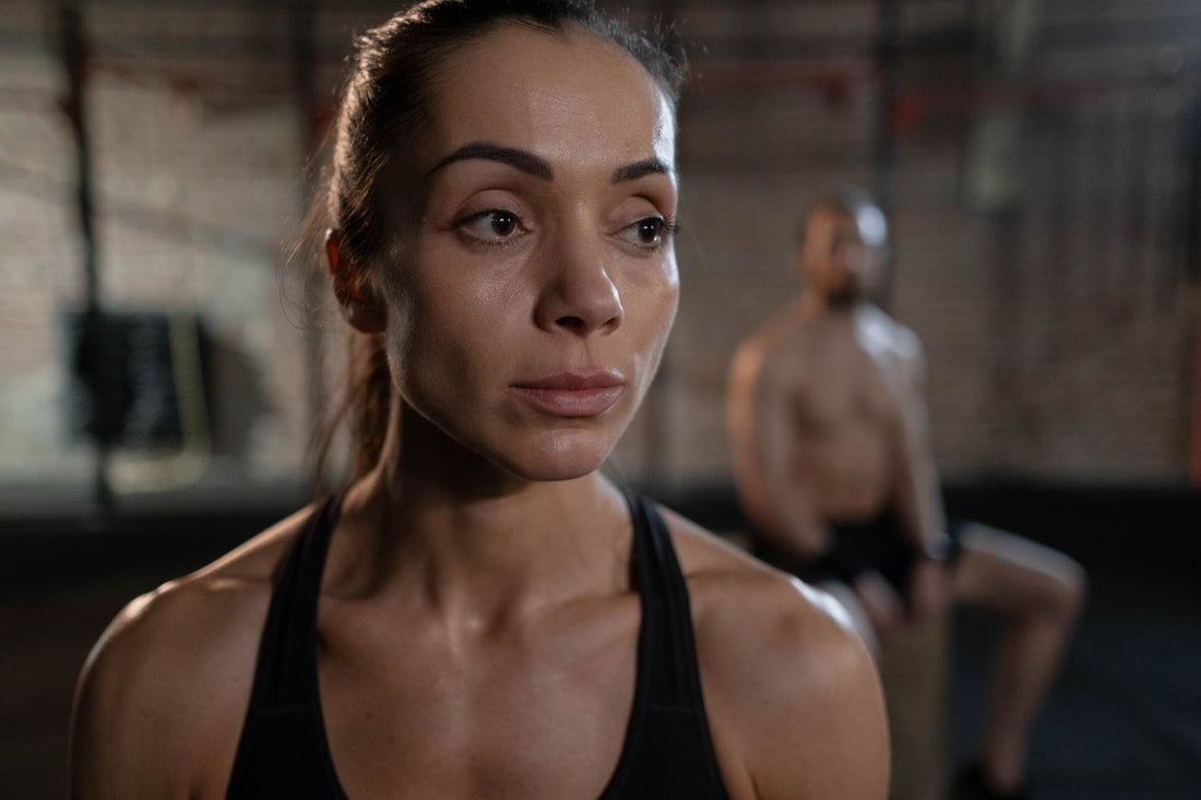 Illustration du guide Joly Beauty : Peut-on faire du sport avec des faux cils 